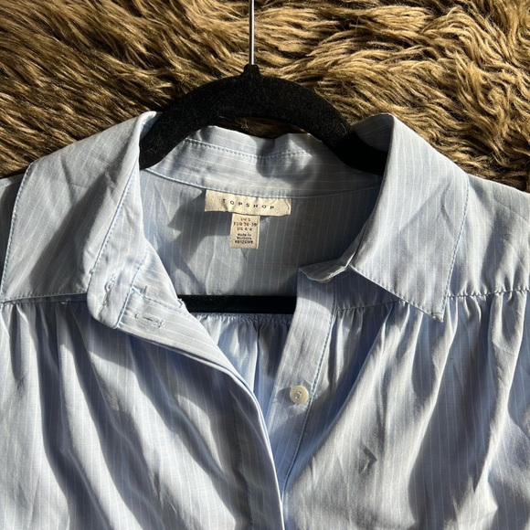 Blue collared button-up shirt - Picture 4 of 4